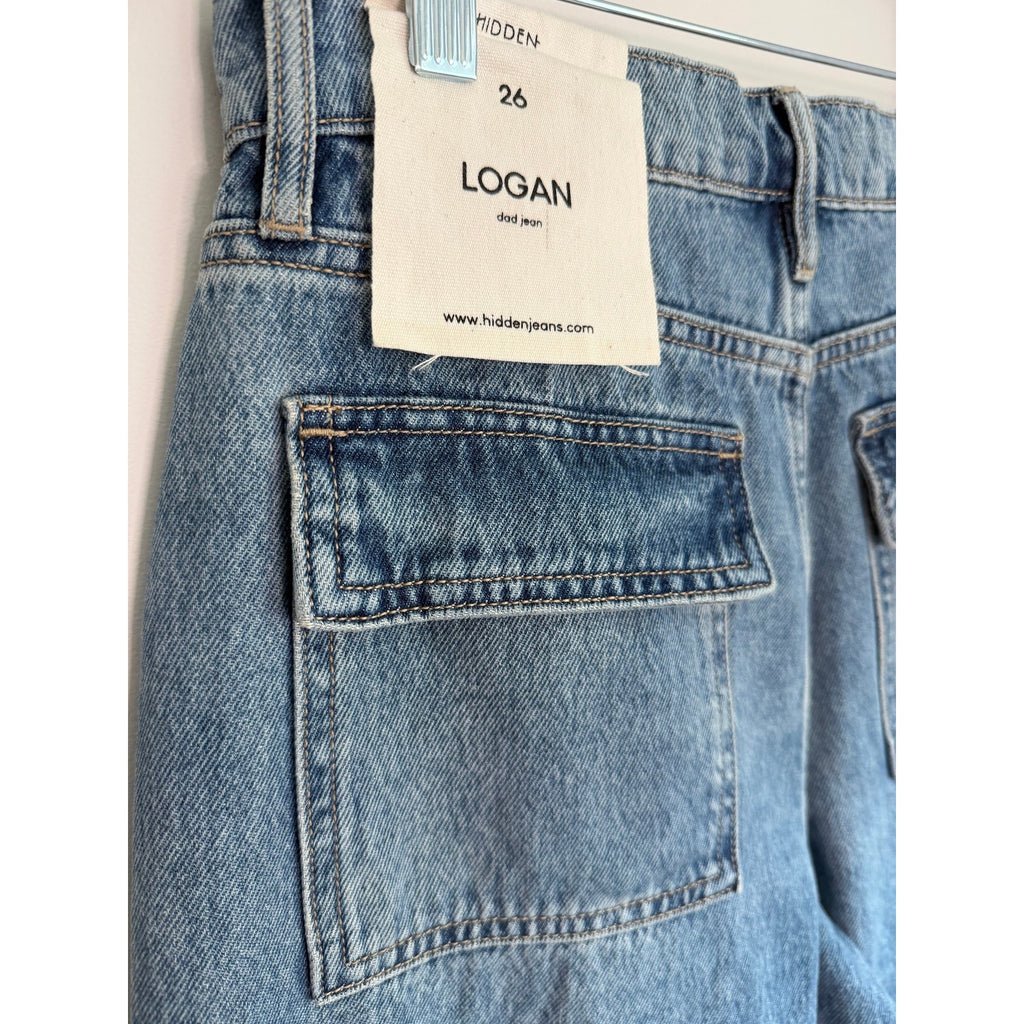 HIDDEN JEANS Logan Dad Jean NWT Size 26