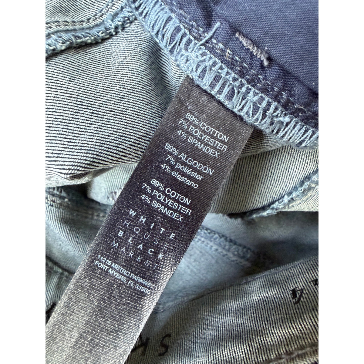 WHITE HOUSE BLACK MARKET The Skinny Jeans with Sequin Distress NWT Size 4