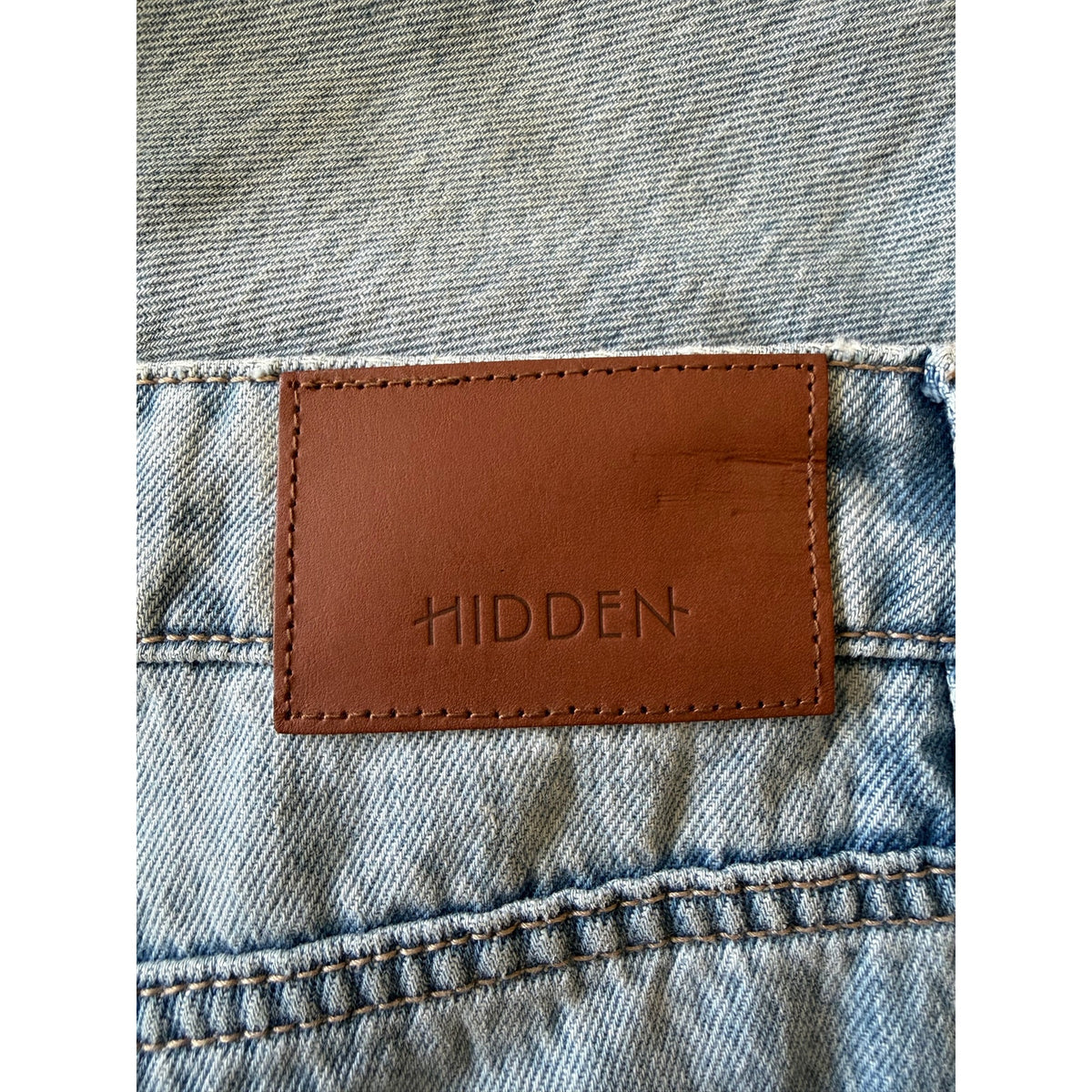 HIDDEN JEANS Tracey Straight Jeans NWT Size 26