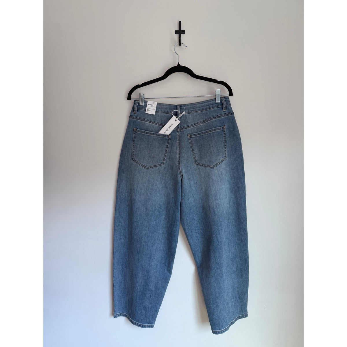 TRIBAL JEANS Audrey Mid Rise Girlfriend Barrel Leg l Jamba Balloon Jeans NWT Size 6