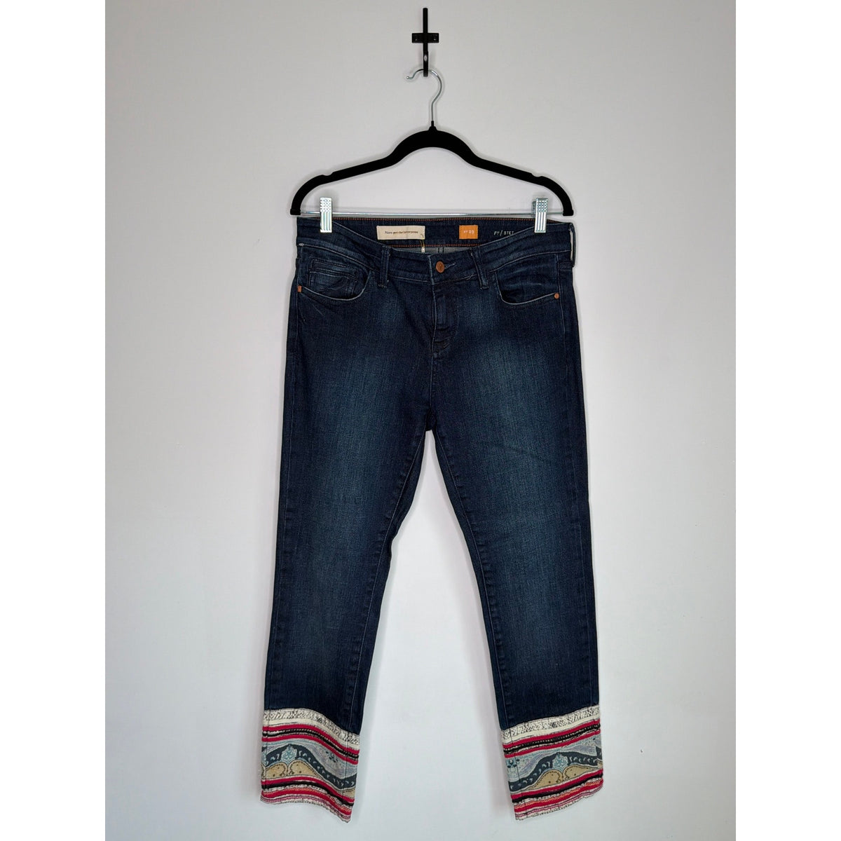 PILCRO AND THE LETTERPRESS Boho Embroidered Cuff Jean Size 29