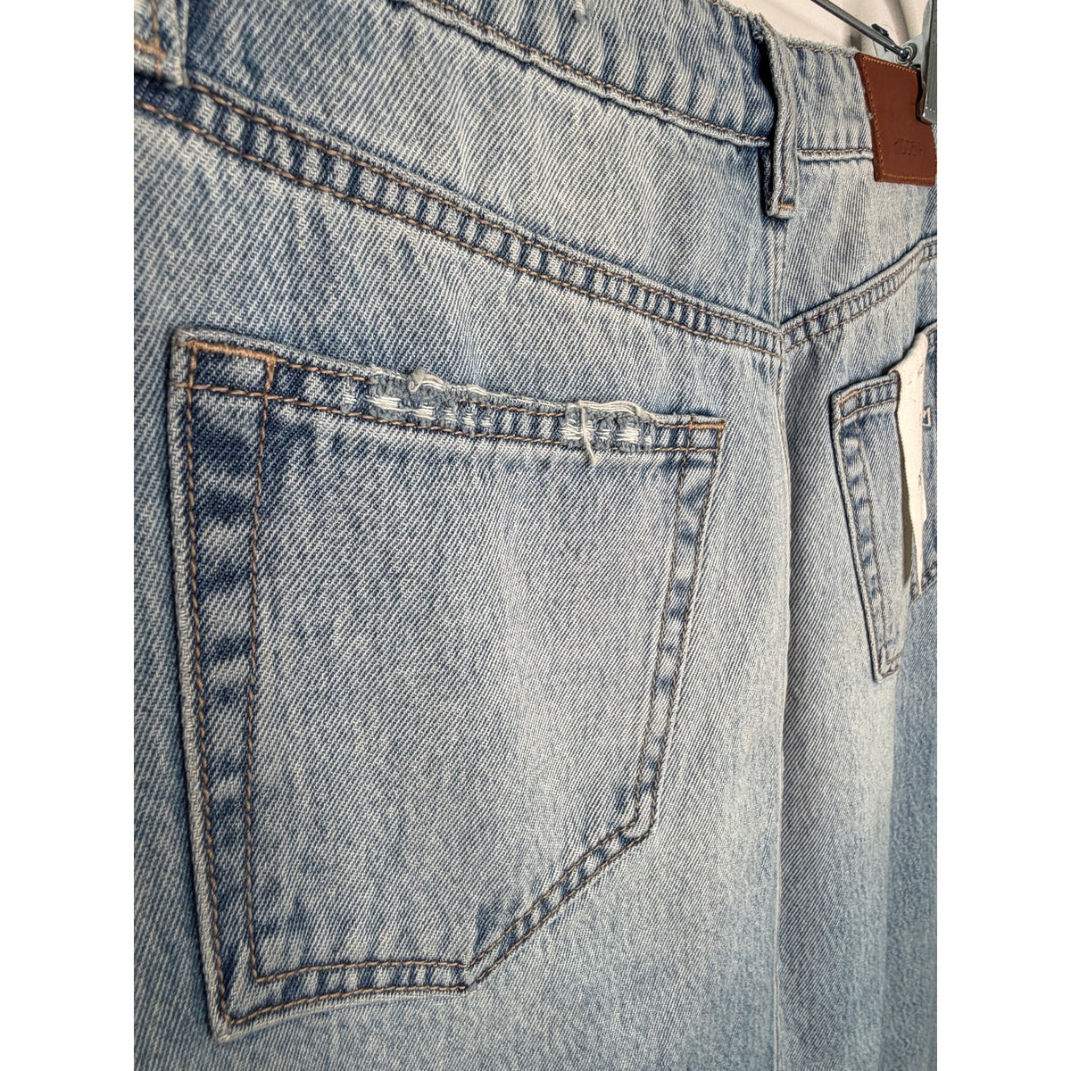 HIDDEN JEANS Peyton High Waist Classic Denim Midi Skirt Size S