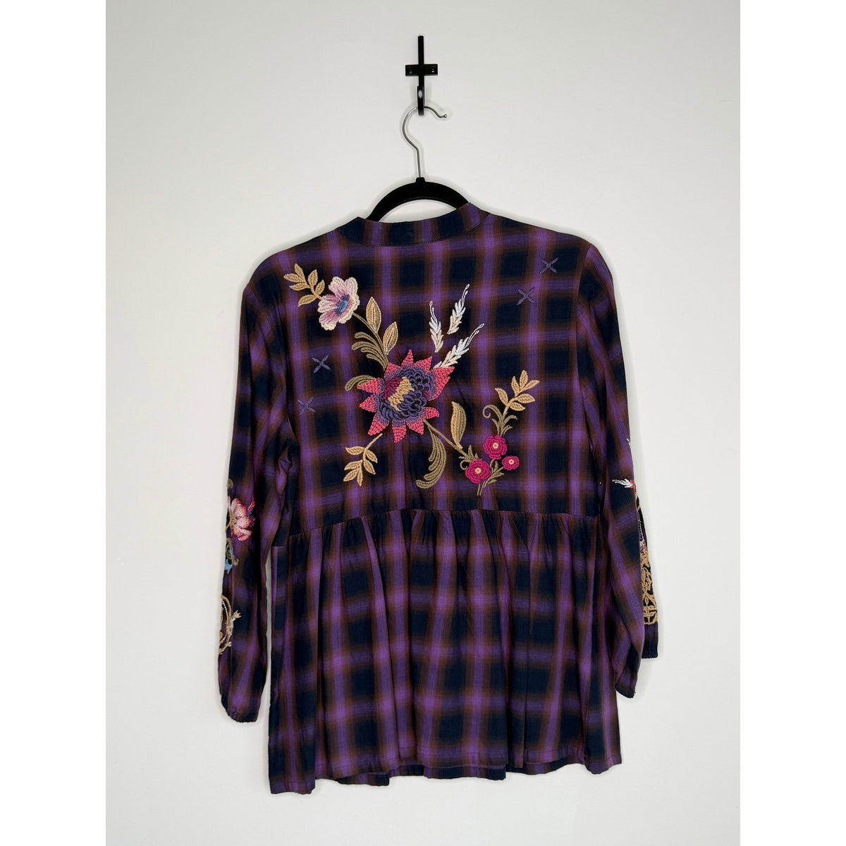 JOHNNY WAS WORKSHOP V-Neck Swing Blouse NWT Size SMALL