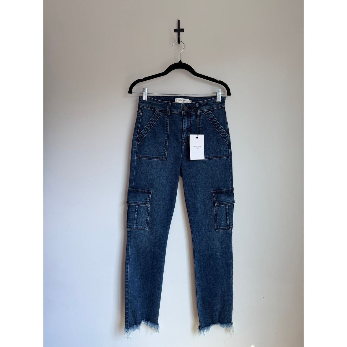 HIDDEN JEANS Quinn Cargo Cigarette Jean NWT Size 26