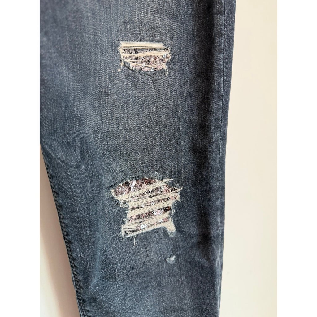 WHITE HOUSE BLACK MARKET The Skinny Jeans with Sequin Distress NWT Size 4